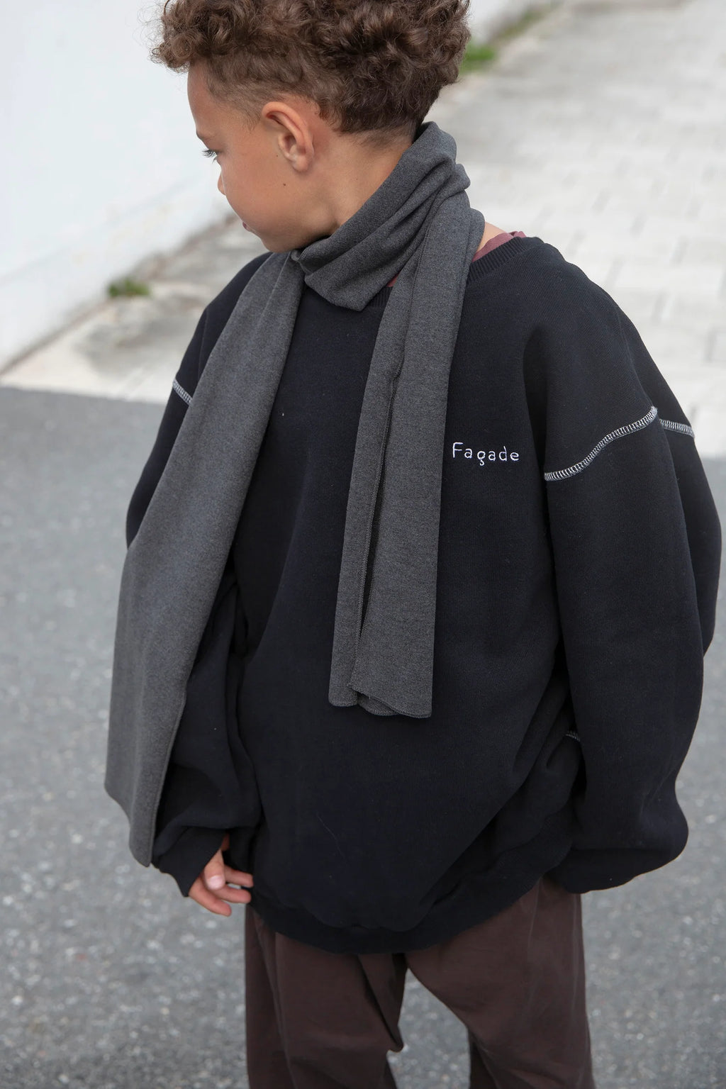 HAMA CHUNKY SWEATSHIRT - BLACK