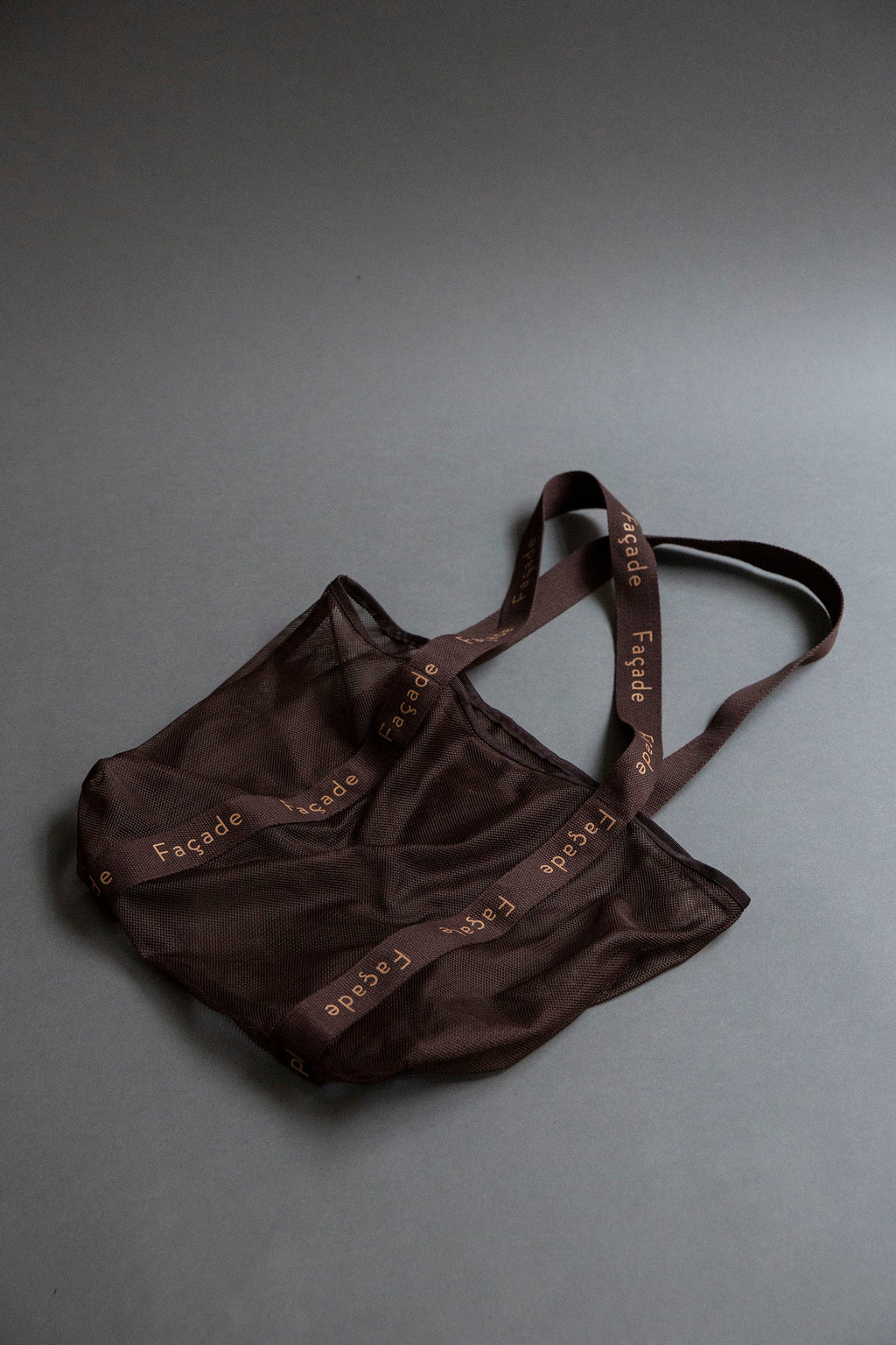 FACADE TOTE BAG - BURGUNDY