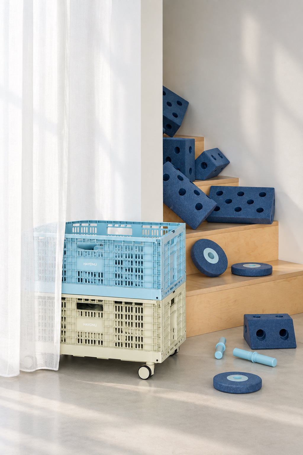 Storage crate - Sky Blue