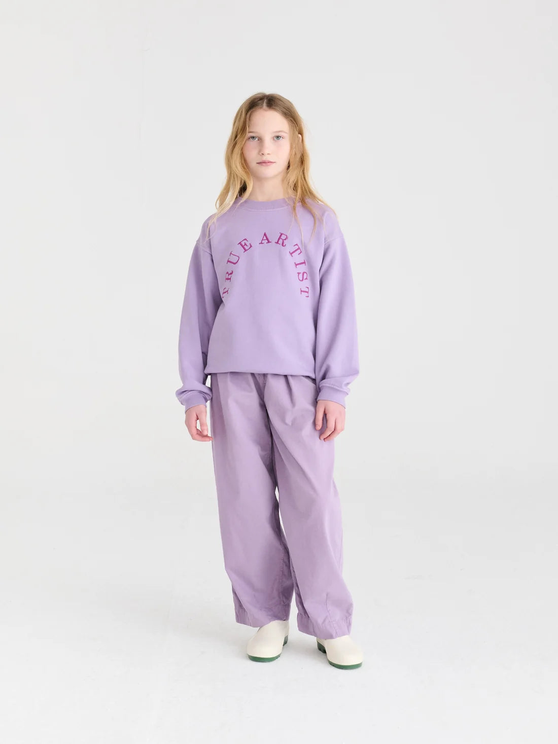 True Artist lavender sweater with logo model 